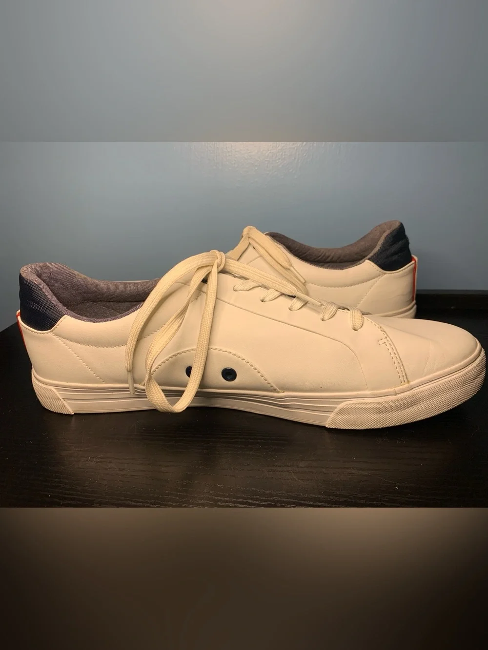 Tommy Hilfiger Men's Cream Leather Sneakers
